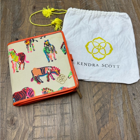 EUC Kendra Scott Jet Set Jewelry Organizer - Picture 3 of 7